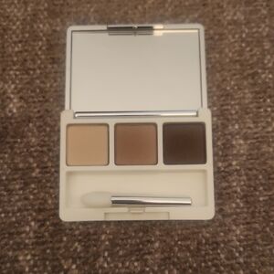 Clinque Neutral Eyeshadow Palette